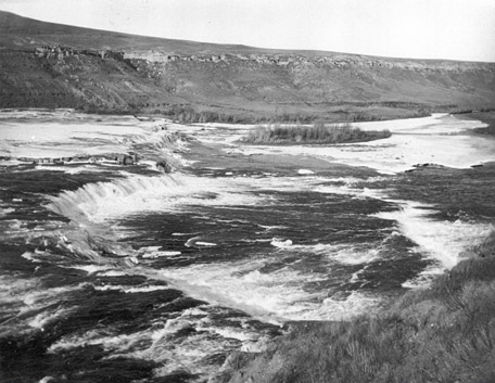 Black Eagle Falls is a short, but wide waterfall
