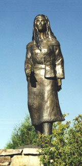 statue of Sacagawea