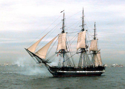 frigate constitution, a ship with three masts