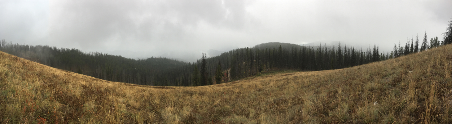 A cloudy and wet day in the mountains